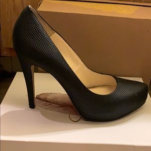 Black Rumba snack Jessica Simpson heel